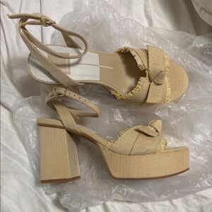 Dolce Vita Tan Platform Sandals